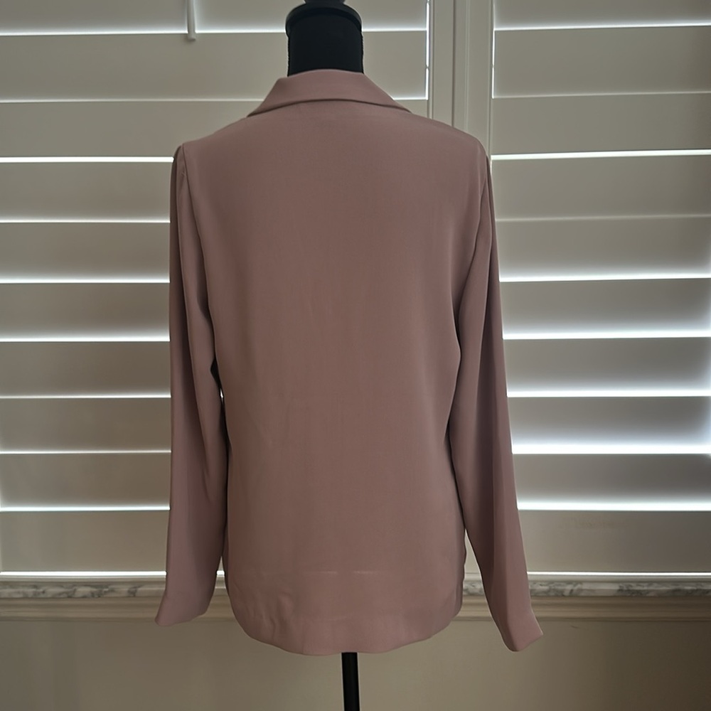 Blazer - Picture 4 of 5